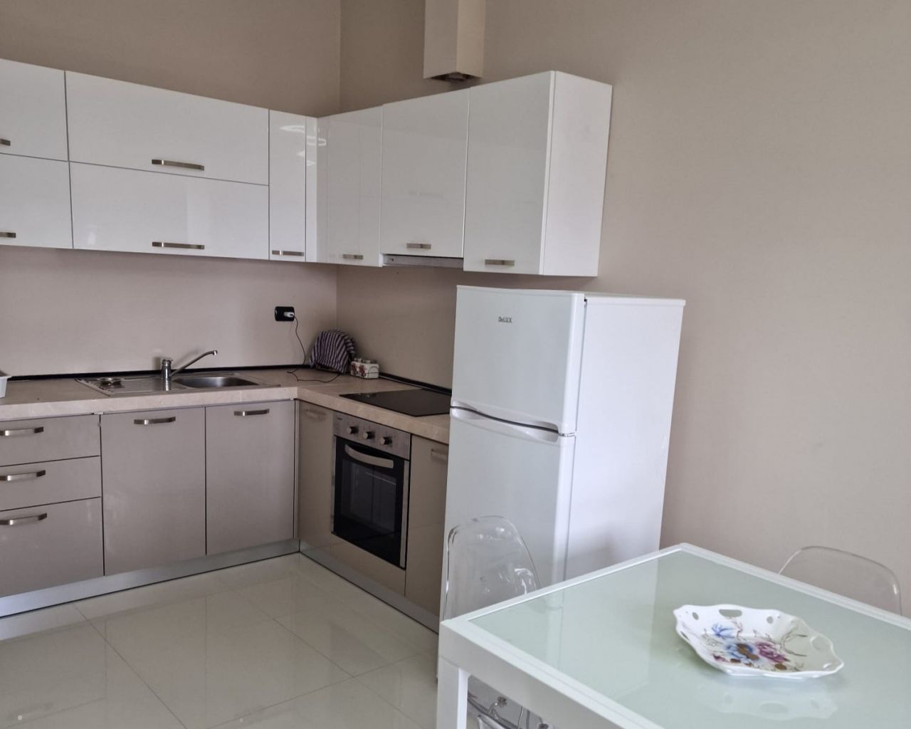 Proprietà In Affitto A Valona Albania